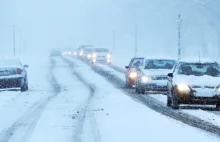 IRLANDIA - Tysiące mieszkańców bez prądu, wstrzymany transport, zamknięte...