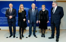 Magdalena Adamowicz z rodziną w Brukseli. Spotkali się z szefem PE