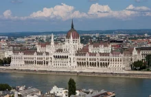 Węgrzy wyrzucili niemieckie media ze swojego parlamentu