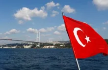 Wstrząsy z epicentrum w Morzu Marmara. Ewakuacje w Stambule