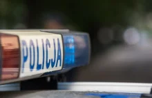 Kraków: 25-latek próbował wyrwać broń policjantowi