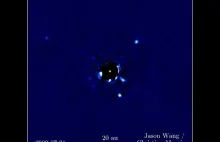Obraz 4 planet orbitujących wokół gwiazdy HR 8799