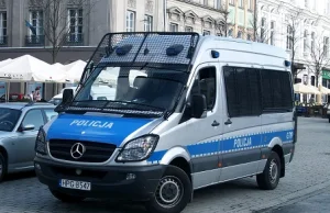 Policja rozbiła zbiórkę harcerską