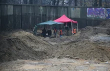 Wrocław: Setki ludzkich ciał na budowie nowego liceum