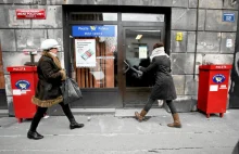 Mobbing, niskie płace i zarządzanie rodem z PRL. Codzienność w Poczcie Polskiej