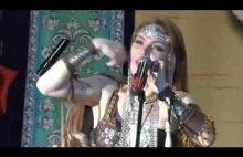 Rosyjska szamanka Olena i jej trance remix grany na ustach