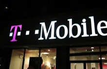 Klienci T-Mobile wściekli. Nowa opłata i awaria biura obsługi