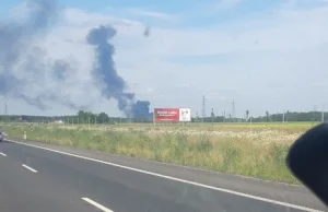 W Lubinie płonie wysypisko śmieci, widać strasznie łatwopalnie wyglądało.