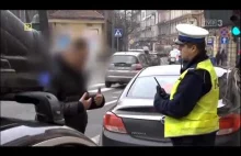Janusz przepisów drogowych poucza policjanta z drogówki