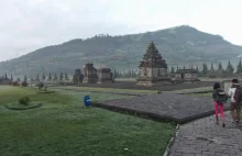 Follow your dreams: Dieng Plateau, czyli szlakiem starożytnych świątyń...