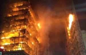Budynek w Brazylii zawalił się podczas pożaru
