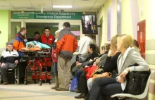 Prawie zdrowi wrocławianie blokowali kolejkę w szpitalu przy Borowskiej