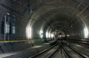 Szwajcarzy wydrążyli najdłuższy tunel świata :: Europa Zachodnia