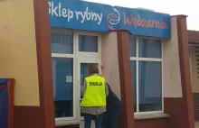 Napad z bronią na sklep. Sklep rybny.