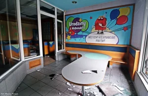 Opuszczony McDonald's w Bytomiu [ZDJĘCIA]