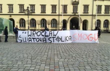 Protest antysmogowy działaczy ONR we Wrocławiu.