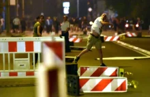 Ataki na uchodźców w Niemczech. Ostra reakcja władz i Kościoła