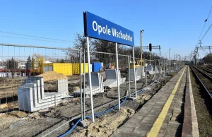 Remont stacji Opole Wschodnie. Roboty są prowadzone nawet w niedziele