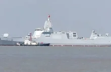 Pierwszy rejs wielkiego chińskiego okrętu. Budują osiem na raz
