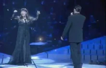 Antonio Banderas daje popis wokalny I wykonuje Upiór w Operze