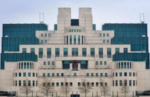 Z głównej kwatery MI6 zginęły dokumenty. "Prezent dla terrorystów"