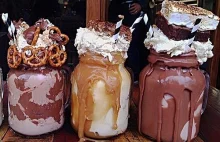 Everyone Is Going Apeshit Crazy Over This Canberra Cafe's Insane Milkshakes