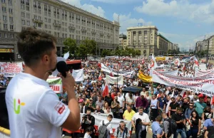 Rolnicy do rządu: Żarty się skończyły! To nie my produkujemy ten syf,...