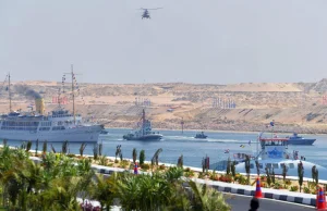"Wydarzenie historyczne". Egipt otworzył Nowy Kanał Sueski !