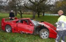 80-latek rozbił Ferrari F40
