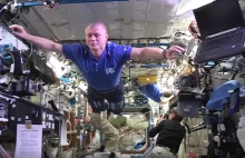 Manekin Challenge według astronautów z NASA