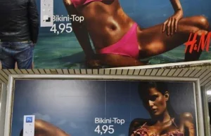 W Hamburgu na bilboardach H&M doklejono paletę narzędzi z Photoshopa