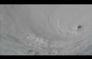Niesamowite wideo huraganu Matthew widziane z kosmosu!