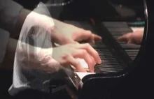 Yiruma - River Flows in You - jeden z najpiekniejszych kawałków na fortepian