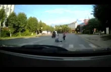 Potrącenie na przejściu i ucieczka motocykllsty