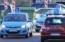 „Rzeczpospolita”: Egzamin na prawo jazdy będzie łatwiejszy? Szykują się zmiany.