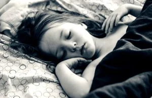 Niedobór snu jest groźny – z 14 powodów