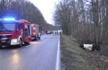 Makabryczny wypadek na wjeździe do Kołobrzegu. Nie żyje kierowca [FOTO,...