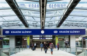 Nastolatek "dla zabawy" wywołał zwarcie i sparaliżował ruch pociągów w Krakowie