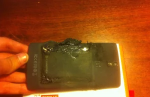 OnePlus One samoistnie zapalił się w kieszeni!