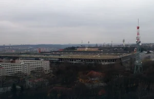 Strahov - największy stadion świata, który umiera