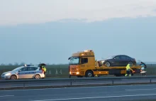 Biegli badają ogumienie prezydenckiego BMW