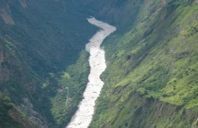 Zawalił się 100 metrowy wiszący most na rzece Apurimac w Peru