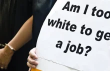 RPA: Biali zostali wykluczeni z rządowej pomocy w znalezieniu pracy