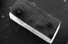 Naukowcy stworzyli nanokompozyt, który sam zwiększa swoją wytrzymałość