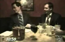 Stephen Colbert i Steve Carrell pokazują jak pić (nie) odpowiedzialnie