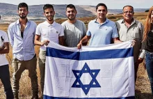 Izraelscy Arabowie przełamują milczenie - Listy z naszego sadu
