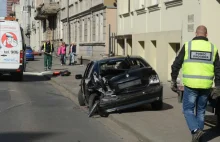 Wypadek na Wierzbięcicach w Poznaniu: Nie żyje mężczyzna [WIDEO, ZDJĘCIA