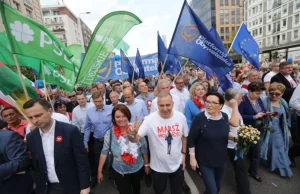 Względnie dobry wynik opozycji zaszkodzi retoryce o "braku demokracji" w Polsce?