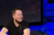 Elon Musk nie musi płacić odszkodowania za nazwanie nurka "pedofilem"