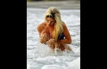 Oops Girl Loses Bikini On Water Slide Fail